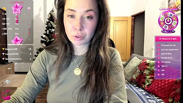 Snapshot of PlayfulGoddess chatting on 02-14-25, 04:31 PlayfulGoddess online show from 02-14-25, 04:31