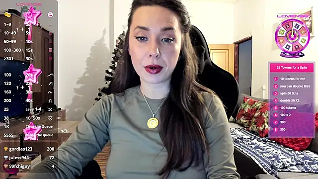 Snapshot of PlayfulGoddess chatting on 02-04-25, 07:11 PlayfulGoddess online show from 02-04-25, 07:11