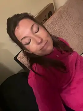 Lwhite1 online show from 12-15-25, 04:57