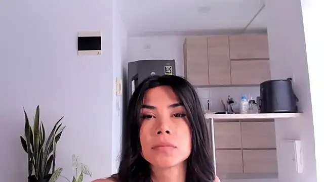 Snapshot of AnaHenao chatting on 12-04-25, 07:57 AnaHenao online show from 12-04-25, 07:57