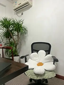 Annabody online show from 03-10-25, 07:11
