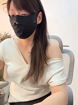 Snapshot of Annabody chatting on 05-14-26, 04:42 Annabody online show from 05-14-26, 04:42