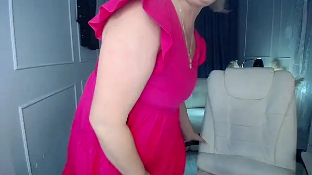 Juarnea online show from 10-27-25, 07:04