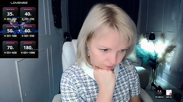 Juarnea online show from 02-19-26, 08:55