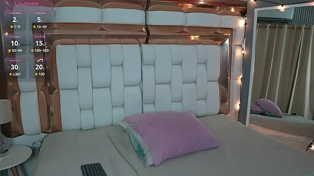 littleebonny online show from 05-24-26, 07:58