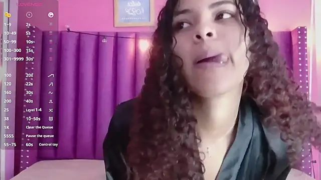 littleebonny online show from 09-27-25, 02:39