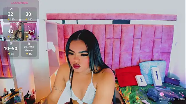 Snapshot of KayleighDreams_ chatting on 05-06-26, 06:28 KayleighDreams online show from 05-06-26, 06:28