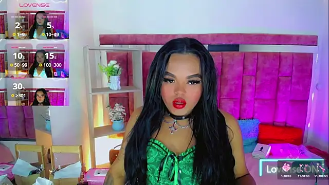 Snapshot of KayleighDreams_ chatting on 06-06-26, 03:06 KayleighDreams online show from 06-06-26, 03:06