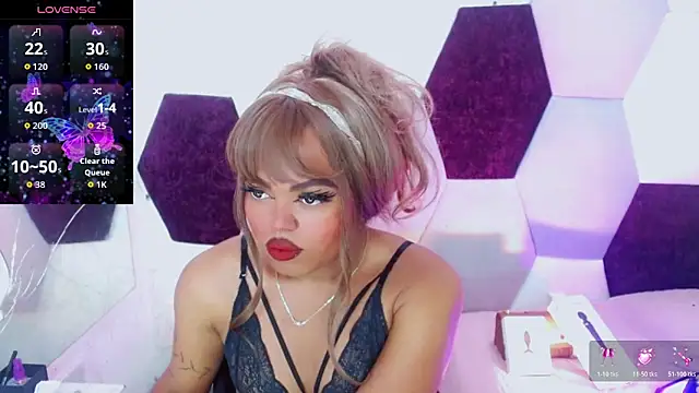 Snapshot of KayleighDreams_ chatting on 02-14-26, 02:50 KayleighDreams online show from 02-14-26, 02:50