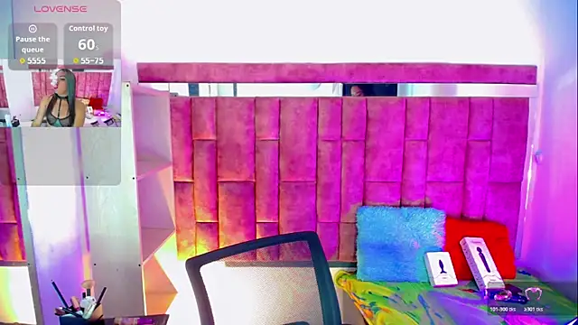 Snapshot of KayleighDreams_ chatting on 05-03-26, 10:02 KayleighDreams online show from 05-03-26, 10:02