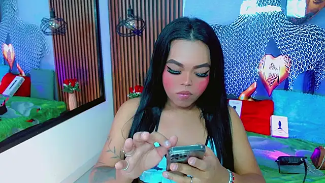 KayleighDreams  online show from 07-10-26, 03:34
