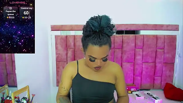 KayleighDreams  online show from 03-05-26, 01:24