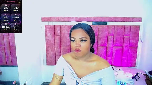 KayleighDreams  online show from 04-07-26, 03:52