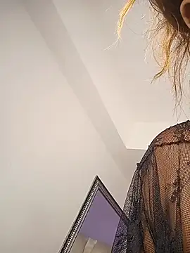 dirtyvictoria online show from 11-27-25, 12:05