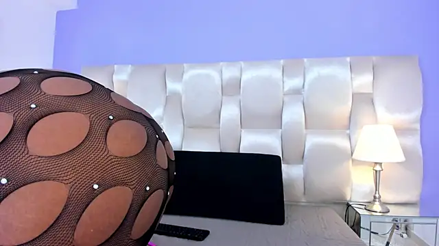 dirtyvictoria online show from 09-29-25, 12:11