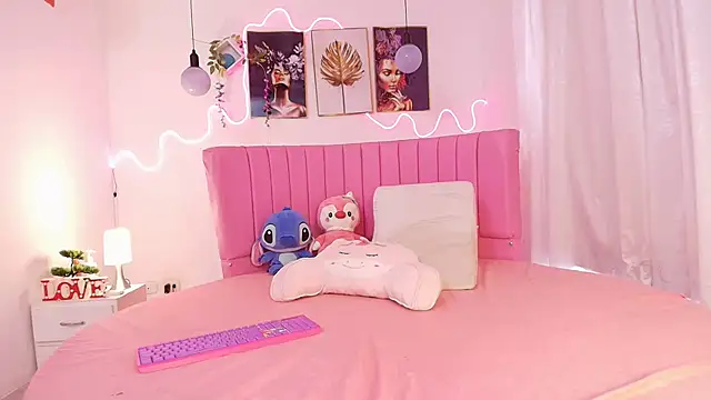 Azul horney online show from 09-24-25, 09:43