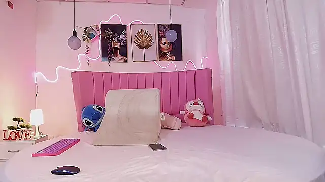 Azul horney online show from 11-19-25, 09:26