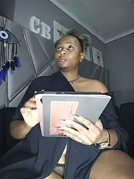 CocoBootyyy online show from 07-22-26, 06:10