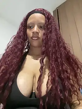 Snapshot of Charlotee_ chatting on 10-15-25, 07:49 Charlotee  online show from 10-15-25, 07:49