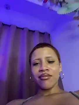 Snapshot of Charlotee_ chatting on 02-22-25, 06:50 Charlotee  online show from 02-22-25, 06:50