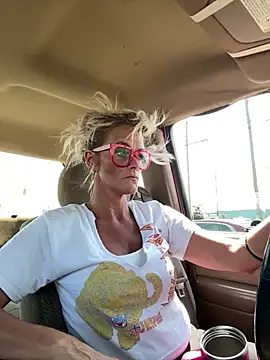 vixendoll87 online show from 03-26-26, 05:44