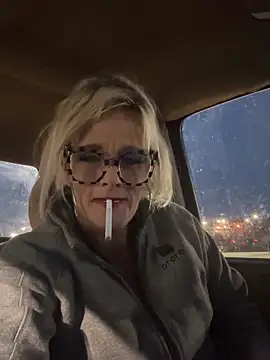 vixendoll87 online show from 02-23-26, 11:49