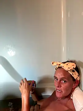 vixendoll87 online show from 11-09-25, 10:47