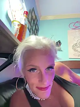 vixendoll87 online show from 11-23-25, 04:55