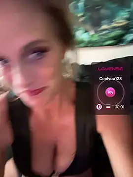 vixendoll87 online show from 07-08-26, 01:41