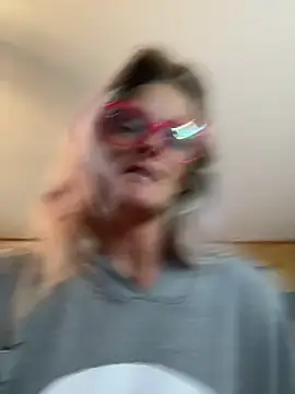 vixendoll87 online show from 11-01-25, 07:30