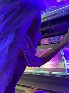 vixendoll87 online show from 10-19-25, 11:18