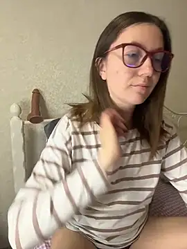 BeatriceTender online show from 04-21-26, 07:31