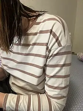 BeatriceTender online show from 02-17-26, 07:00