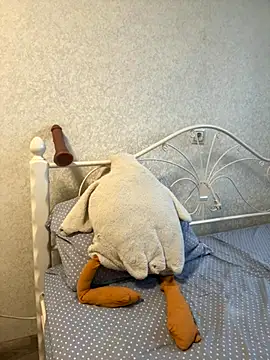 BeatriceTender online show from 12-03-25, 10:03