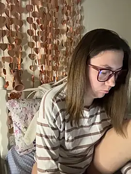 BeatriceTender online show from 02-16-26, 08:18