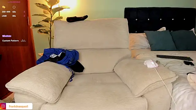 Neganhot  online show from 11-26-25, 01:05