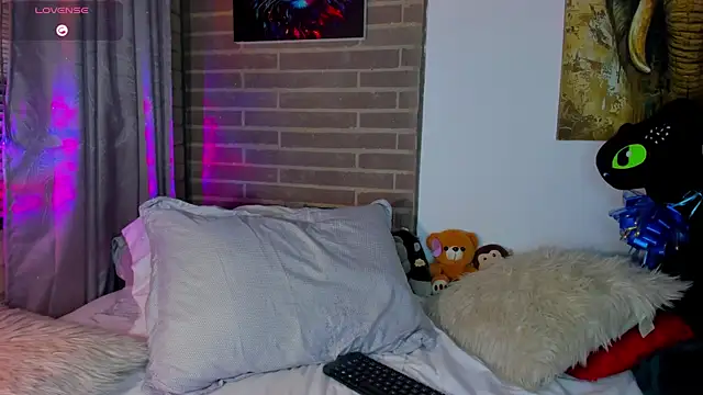 liam oficial02 online show from 01-09-26, 03:57