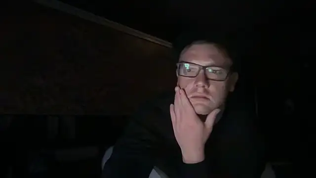 Snapshot of adamseed69 chatting on 05-07-26, 04:06 adamseed69 online show from 05-07-26, 04:06