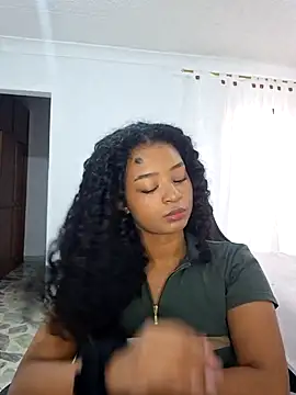 avellanatammy online show from 04-15-26, 03:16