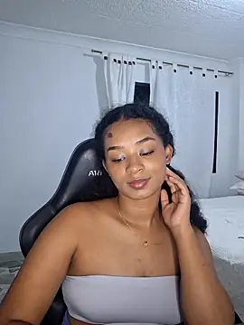 Snapshot of avellanatammy chatting on 04-23-26, 01:34 avellanatammy online show from 04-23-26, 01:34