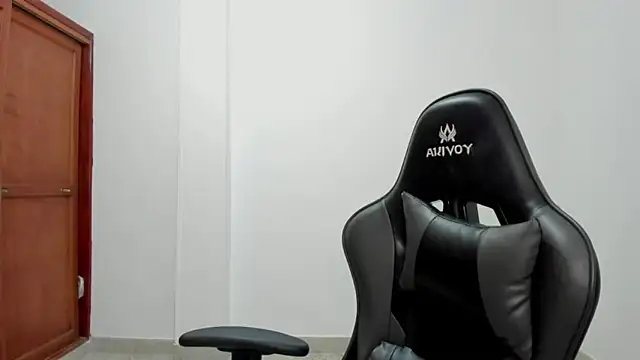 avellanatammy online show from 01-14-26, 08:23