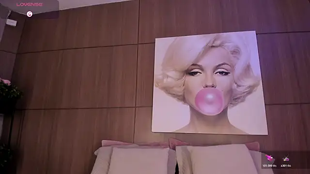 AgattaDuque online show from 10-24-25, 11:37