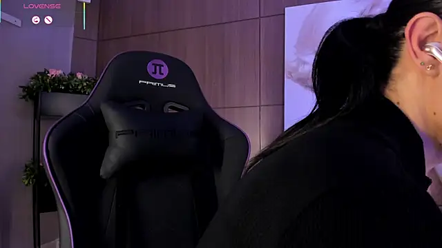 AgattaDuque online show from 01-15-26, 12:03