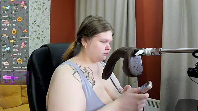 AuroraDemoni online show from 02-26-26, 06:35