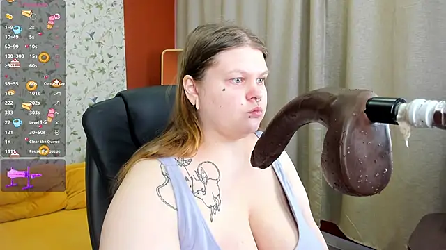 AuroraDemoni online show from 02-06-26, 09:05