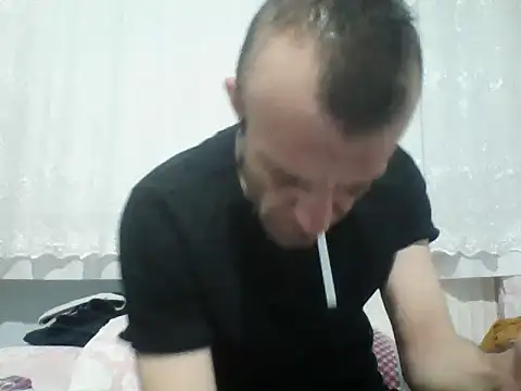 Snapshot of Aktorihann chatting on 10-06-25, 11:27 Aktorihann online show from 10-06-25, 11:27
