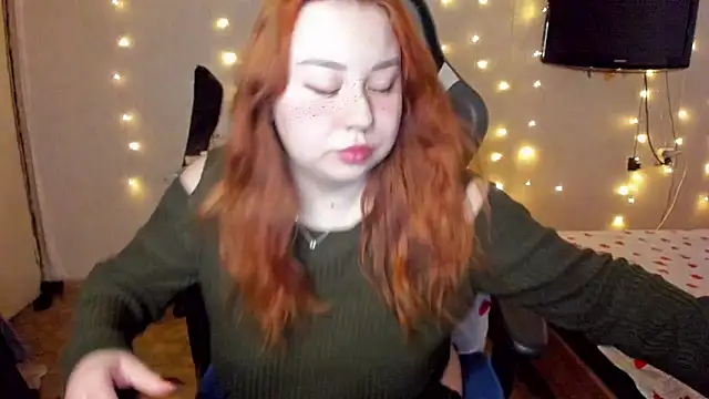 Snapshot of Milafoxxxy chatting on 03-07-25, 06:46 Milafoxxxy online show from 03-07-25, 06:46