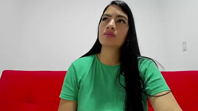 Snapshot of SamanthaBeke chatting on 05-15-26, 03:59 SamanthaBeke online show from 05-15-26, 03:59