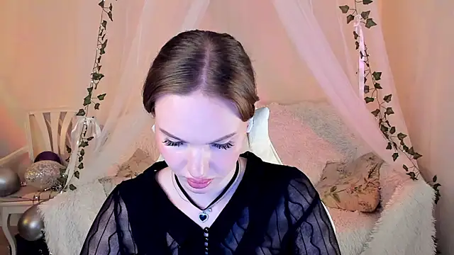 MishkaMe online show from 09-28-25, 03:52