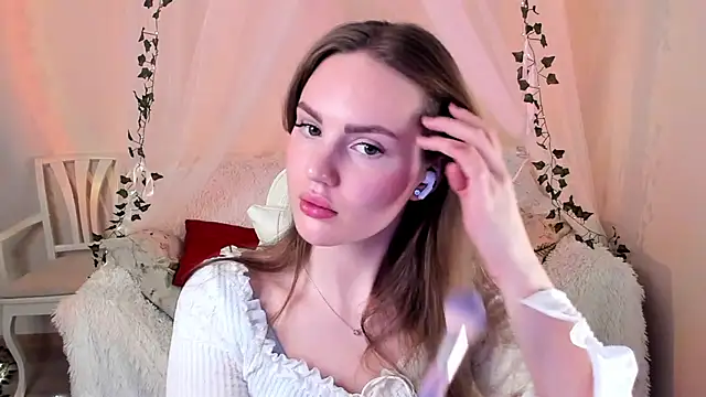 MishkaMe online show from 10-12-25, 02:07